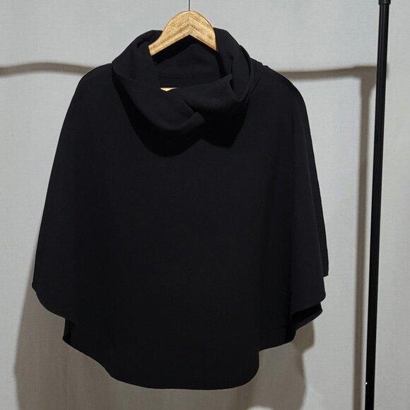 Le Chateau cape coat jacket goth academia black cloak winter fall poncho NWT new - Picture 8 of 13